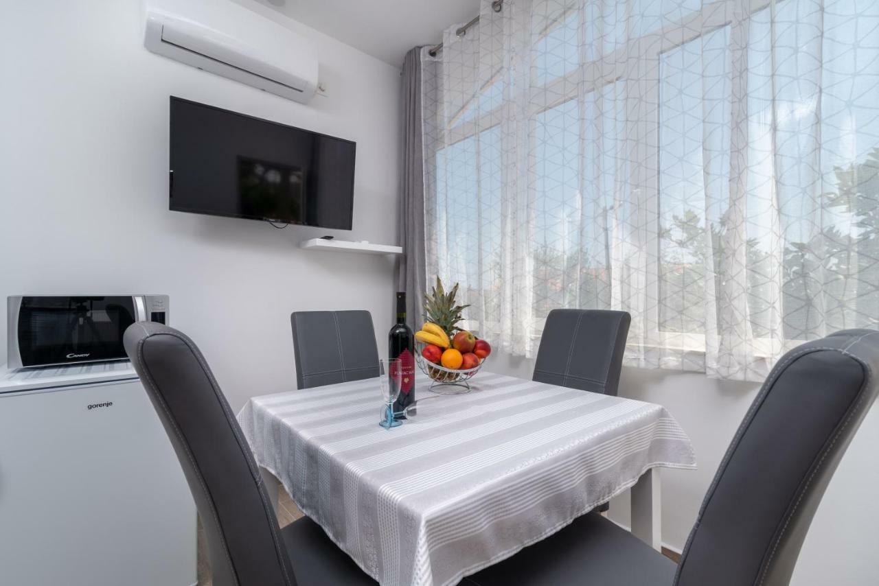 Apartman Niksi Trogir Exterior photo
